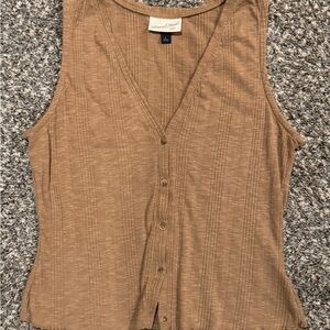 Universal Thread Ribbed Button-Front Tank Top - Tan